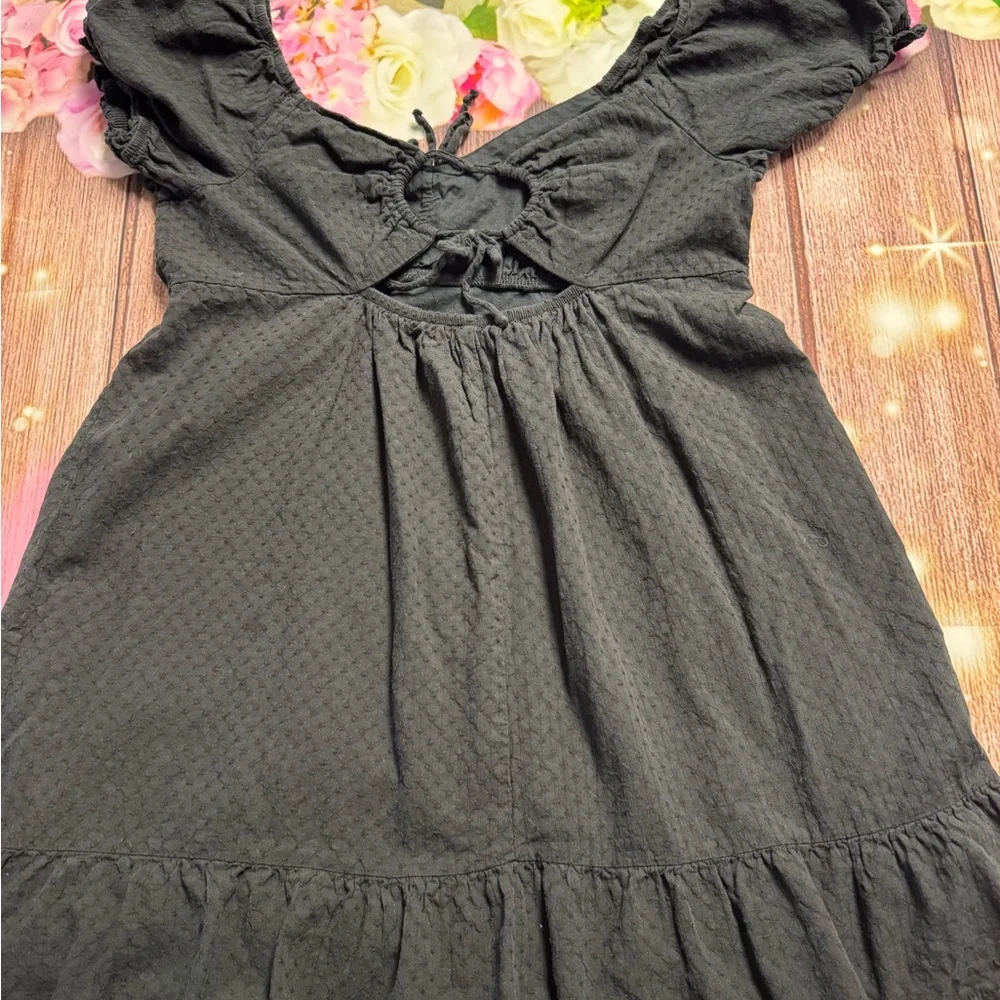 wild fable Black Puff-Sleeve Tie-Front Mini Dress - Picture 4 of 9